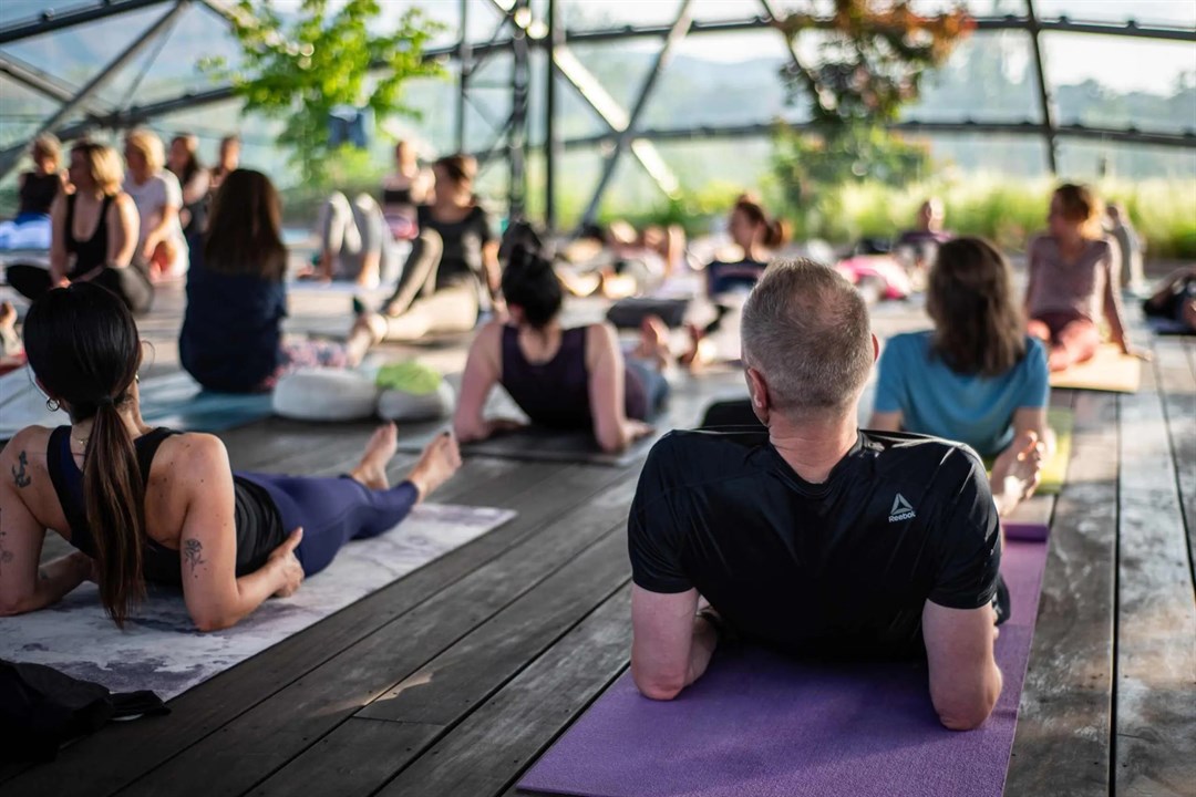 Joga na dachu